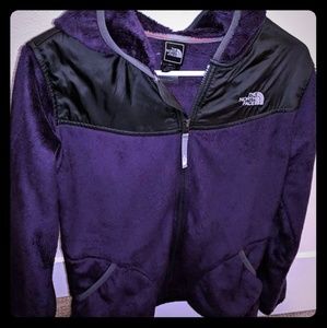 The North Face Jackets & Coats - Big girls North face jacket The North Face Jackets & Coats - Big girls North face jacket